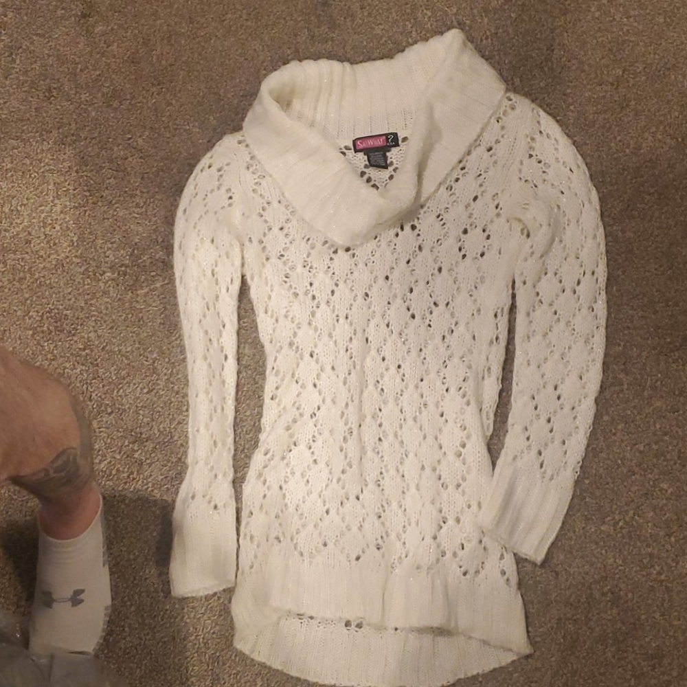 White knit open weave sweater